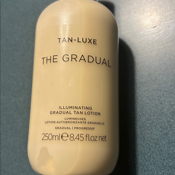 Tan-Luxe Other - Tan-Luxe The Gradual Tan Lotion NEW retail $38